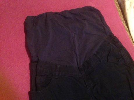 Těhotenské tříčtvrťáky, okay,42