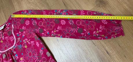 Růžová halenka, 140