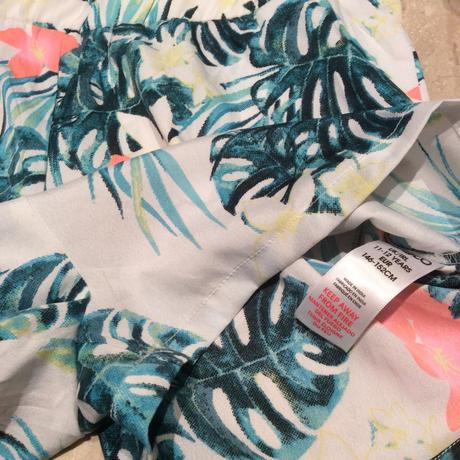 Lehoučký letní overal, 152