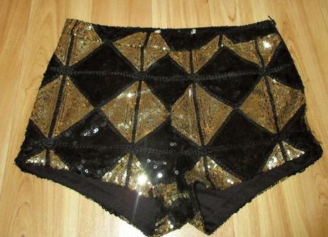 Kraťase třpytivé, 146