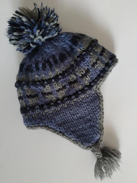 Čepice s bambulí, next,68