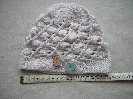 Dívčí čepice, 56