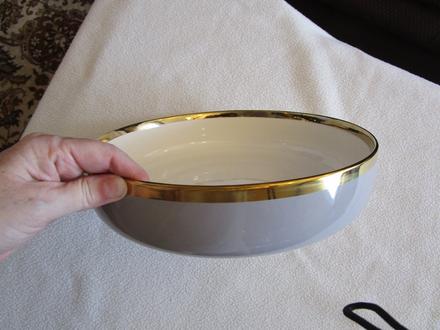 Pěkná mísa na ovoce se zlatým okrajem, průměr 25,5, 