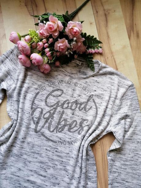 Svetřík s nápisem, pepco,134