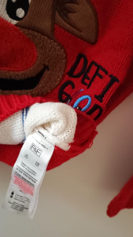 Krásný vánoční svetřík f&f vel.116, 116