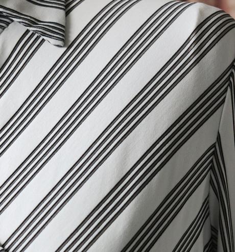 Černobílá elastická halenka marks&spencer vel.48, marks & spencer,48