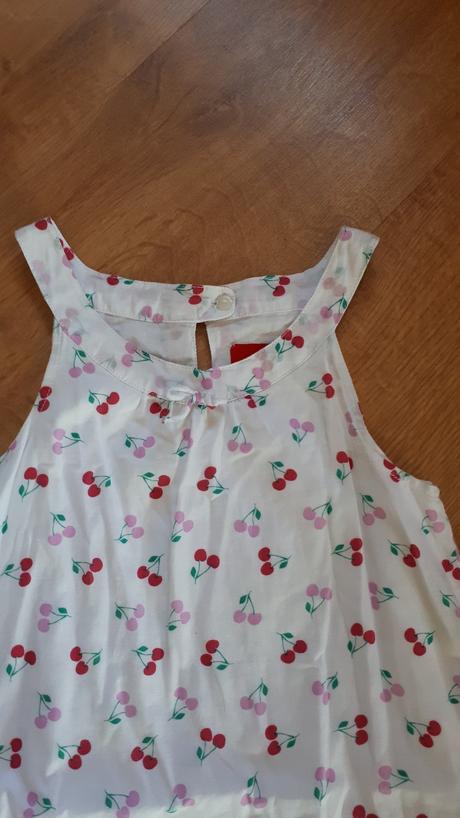 Nádherné lehoučké letní šaty s trešínkama, esprit,128