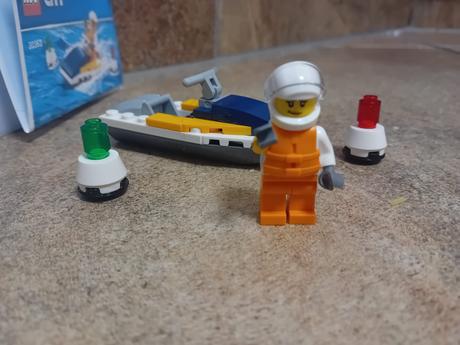 Lego city 30363, závodní loď, 