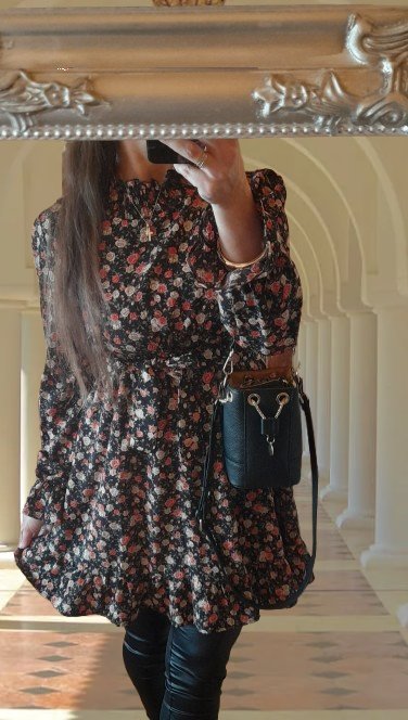 Květované šaty s vázacím páskem, l