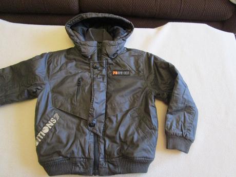 Teplá tm. šedá zimní bunda s kapucí, zn. next,v.98, next,98