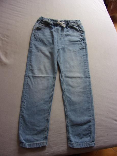 Džíny, reserved,140
