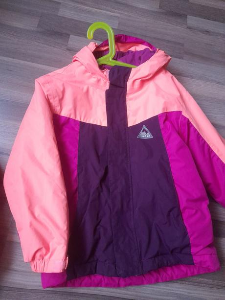 Zimní bundy pro holky, 116