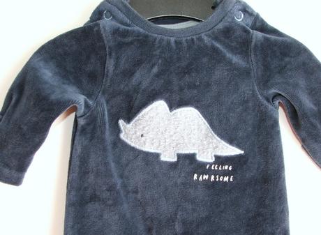 Z200 sametkoý overal vel. 2,3kg, mothercare,<50