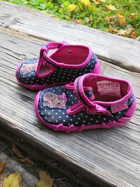 Papučky s kočičkou, 19