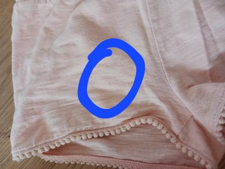 H&m kraťasy č.122, 122