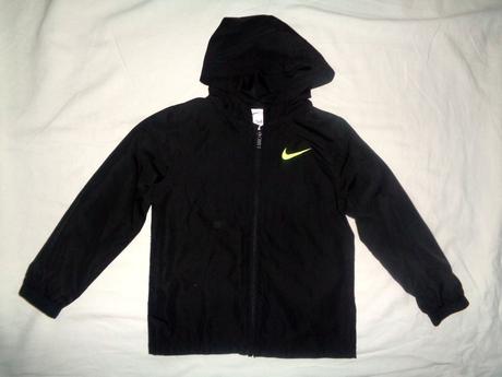 Černá šusťáková bunda nike 5-6 let, nike,116