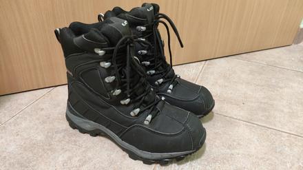 Kotníkové outdoorové boty loap, loap,37