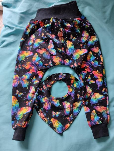 2 dílný set tepláčky baggy a oboustranný šatek, 68 / 74 / 86 / 92