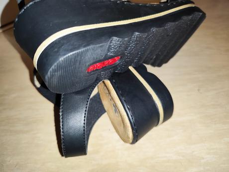 Nové dámské sandály 40, rieker,40