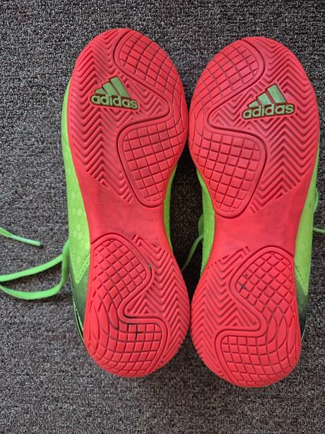 Sálové sportovní boty/kopačky adidas vel. 32, adidas,32