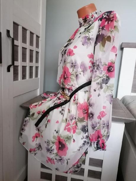 Květované šaty, orsay,38