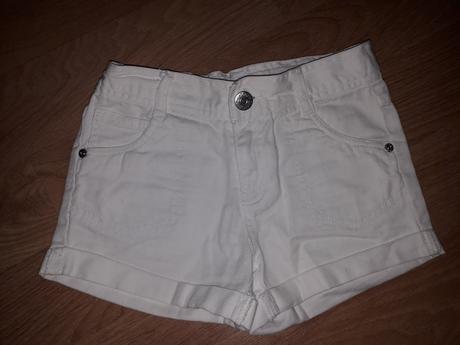 Biele kraťasy, cherokee,128