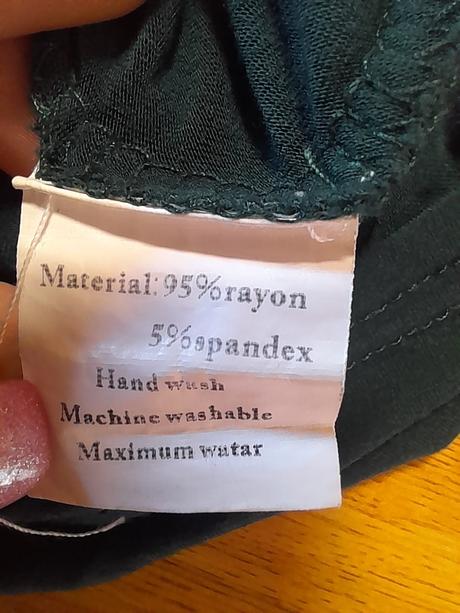 Triko sarin mathews, vel.s, s