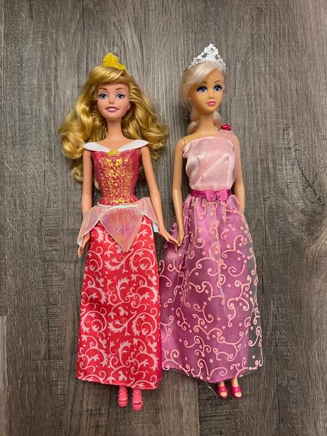 2x panenky princezny,