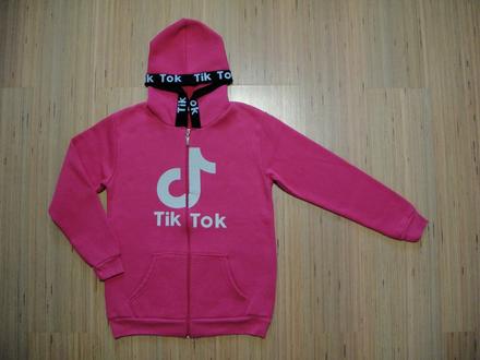 Mikina s kapucí, 176