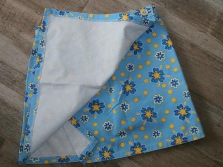 Zavinovací mini sukně, 34