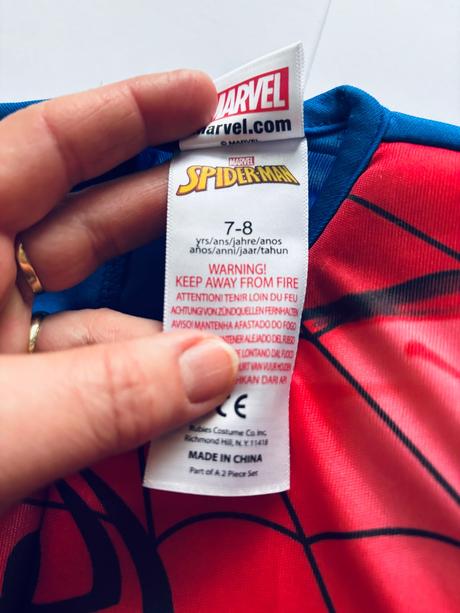 An27/ kostým spiderman- v.7/8 let,