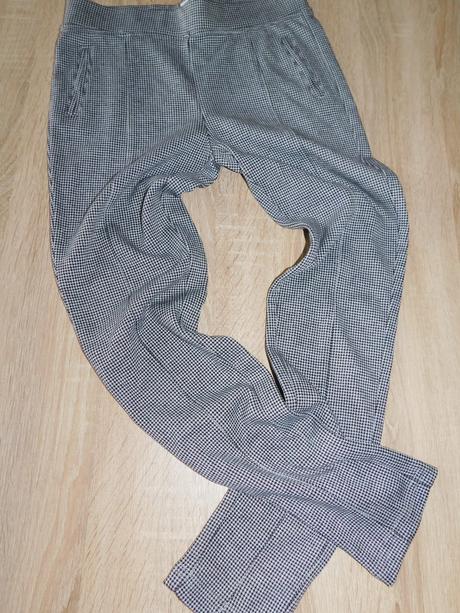 Dívčí pružné úzké kalhoty, st. bernard,140