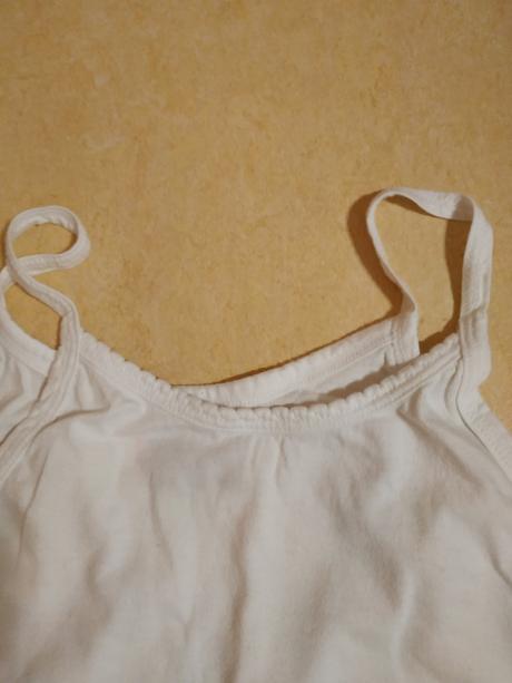 Značkové tílko vel.122, 122