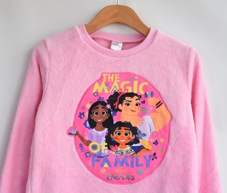 Pyžamo - vrch vel. 8 - 9 let, disney,134