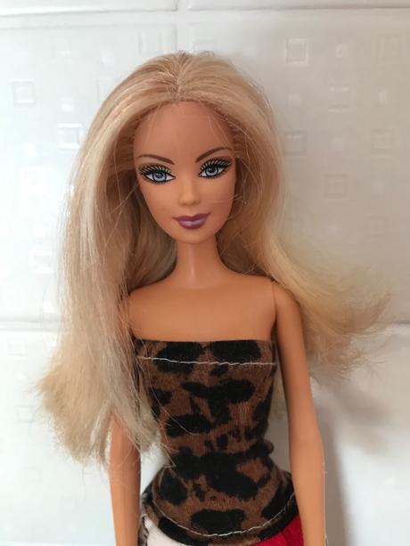 Panenka barbie, 