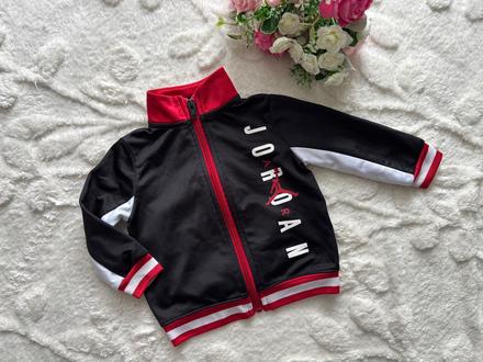 Mikina sportovní zn. air jordan - v.9/12 měs., air jordan,80