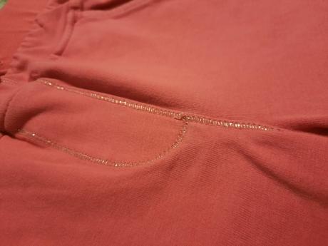 Ozdobné tepláčky, topomini,92