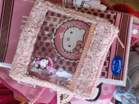 Hello kitty různé věci,