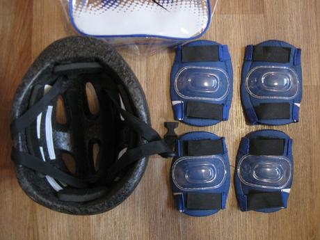 Helma s chráničema, xs