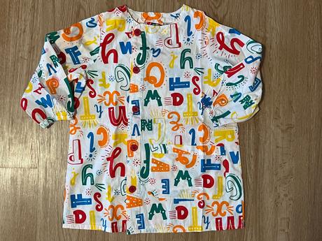 Zástěra na výtvarku/pracovní činnosti - lupilu, 