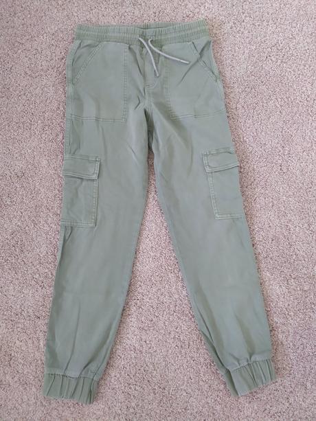 Kalhoty na guma, f&f,158