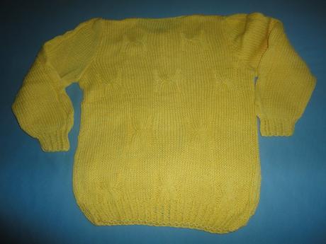 Ručně pletený svetřík/halenka 7-8 let, 122