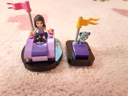 Lego friends 30409 emma a její autíčko, 