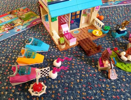 Lego friends 10763 - stephanie's lakeside house., 