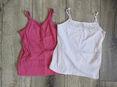 Dvě letní tílka vel.128, cherokee,128