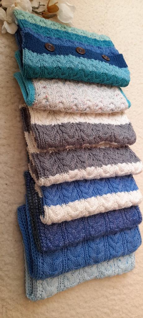 Copánkový pletený povlak ombré modrý tyrkys, 