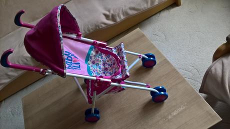 Sportovní dětstký kočárek baby alive, 