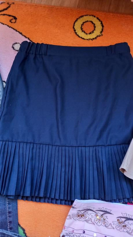 Balíček 12 ks dívčího obečení vel. 152 - 158, 140–152