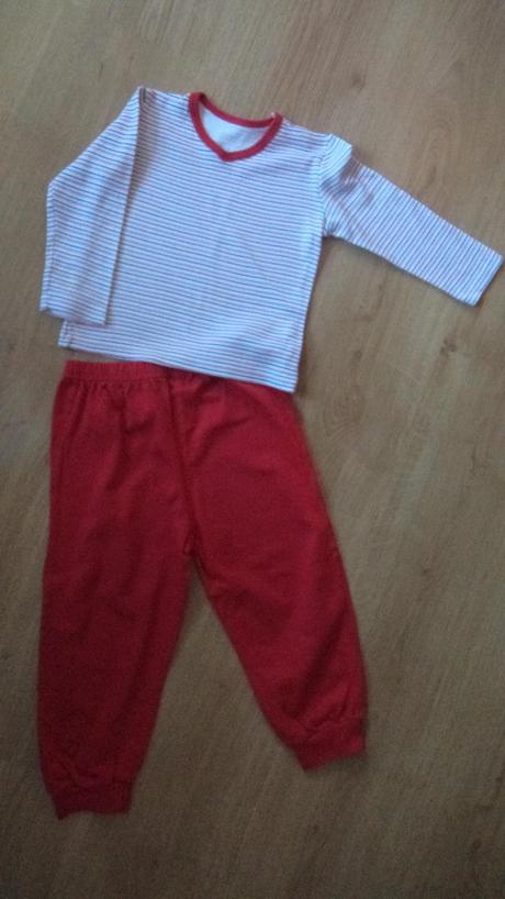 Pyžámko česká výroba č.36, 98