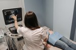 Těhotenství v začátku. Jít k zastupujícímu lékaři nebo počkat na svou doktorku?